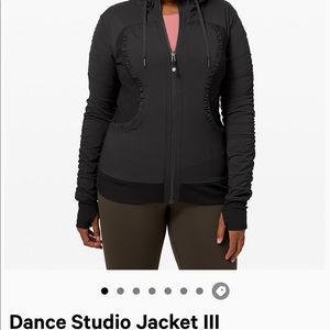 Women’s Lululemon dance studio jacket
